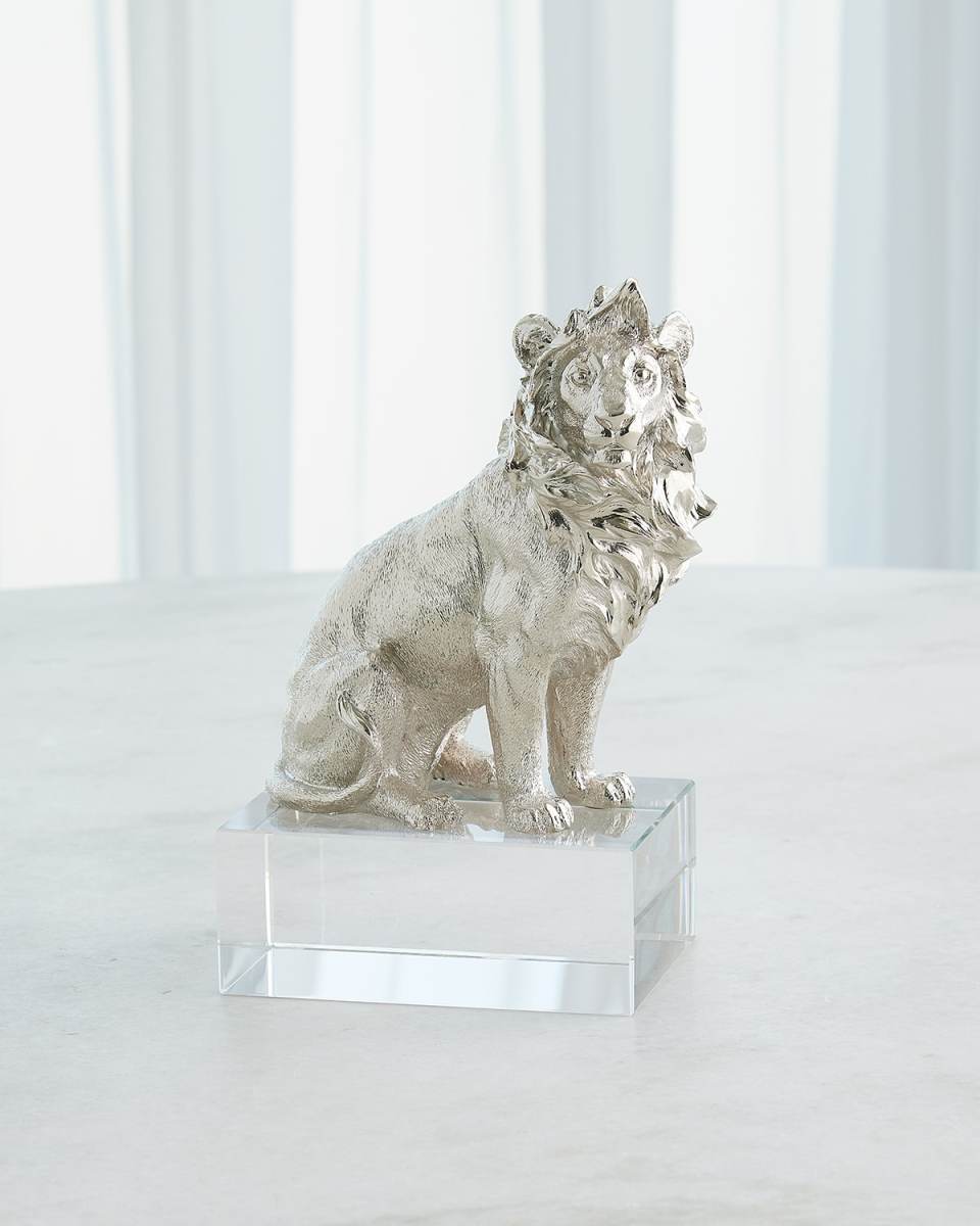 Lion Sculpture